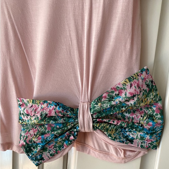 Red Valentino 100% modal pink short sleeve top wz floral bow & lace piping. XS. - Picture 3 of 10
